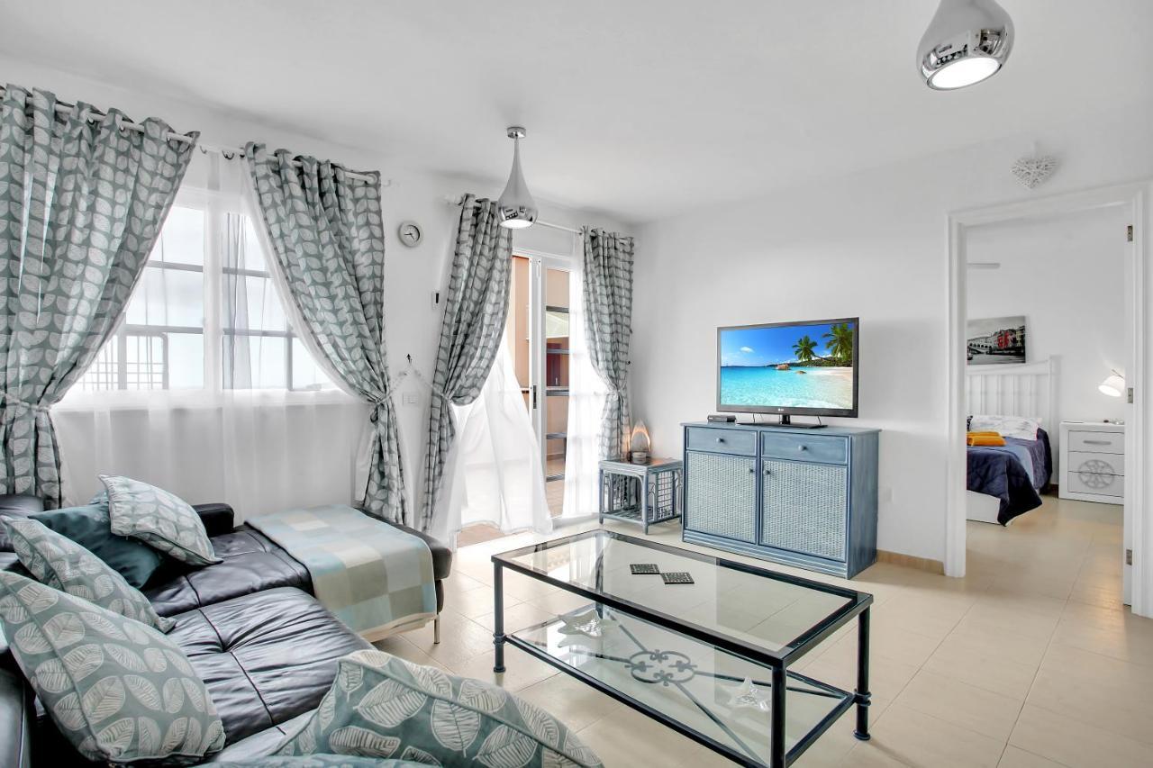 Top Floor, Sea View, Huge Terrace, Heated Pool, Garage Los Cristianos  Zewnętrze zdjęcie