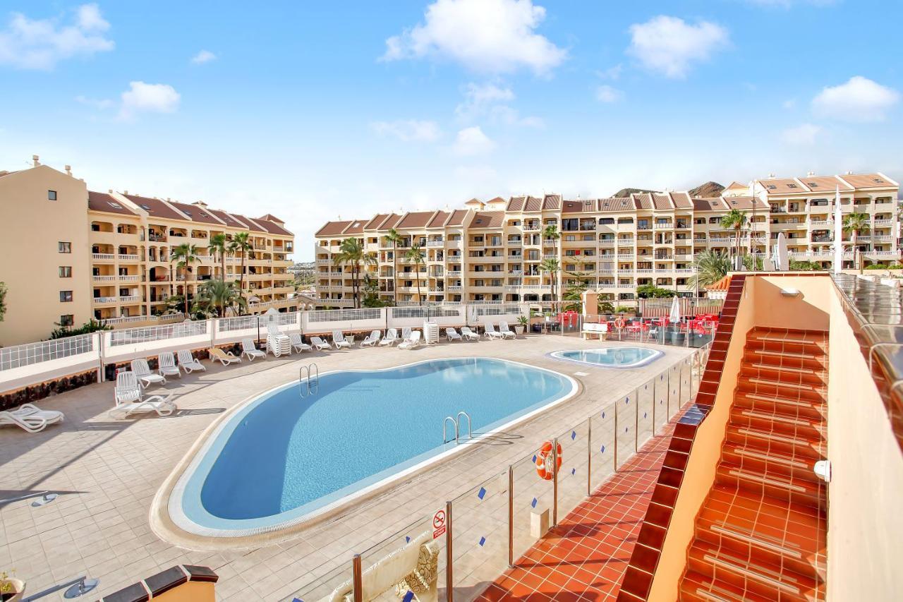 Top Floor, Sea View, Huge Terrace, Heated Pool, Garage Los Cristianos  Zewnętrze zdjęcie